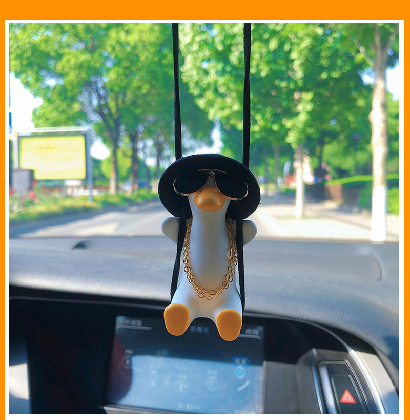 Hanging Oscillating Duck Car Decoration for Rearview Mirror