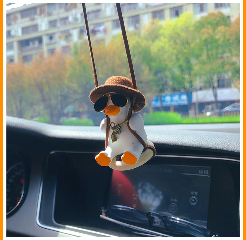 Hanging Oscillating Duck Car Decoration for Rearview Mirror