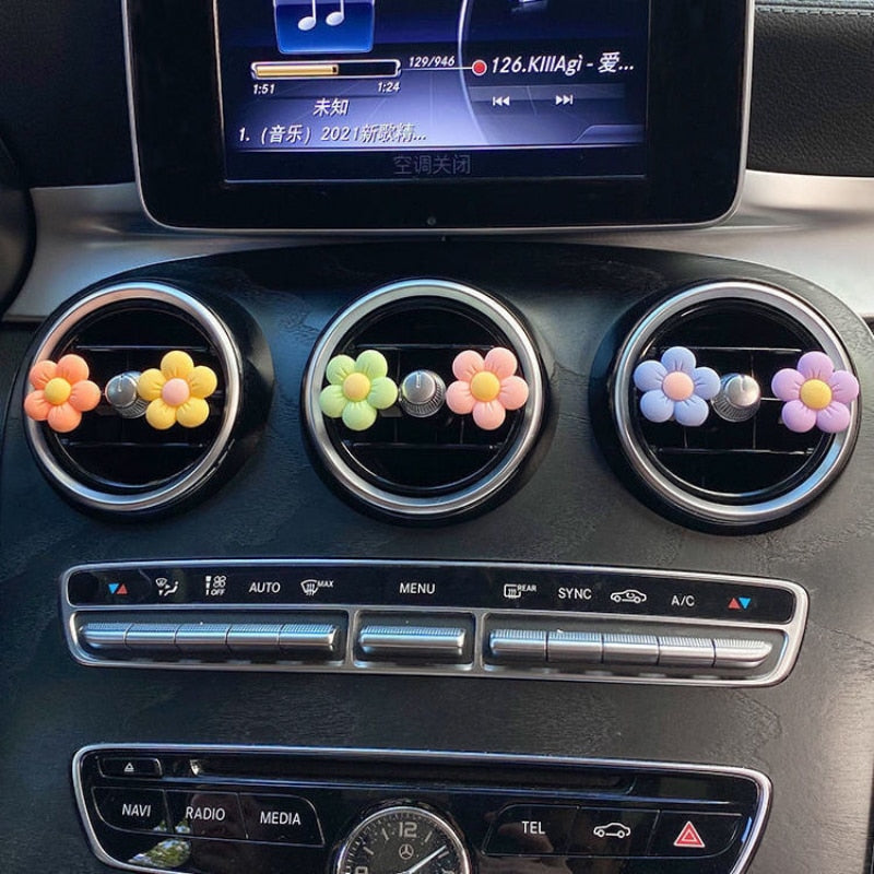 Fleur mignonne : Décoration aromathérapie parfumée pour voiture