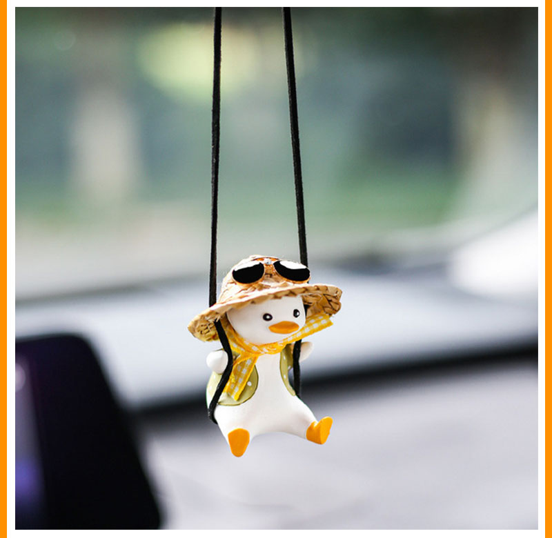 Hanging Oscillating Duck Car Decoration for Rearview Mirror
